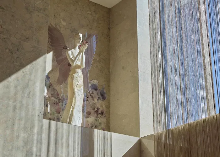 Concorde Tower & Casino 5*