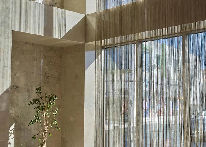 Concorde Tower & Casino 5* Nicosie