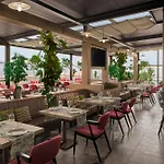 Concorde Tower & Casino Otel