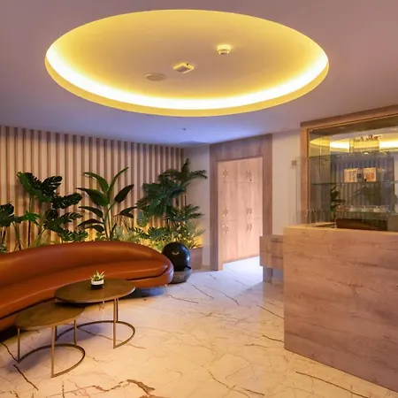 Concorde Tower & Casino 5* ניקוסיה