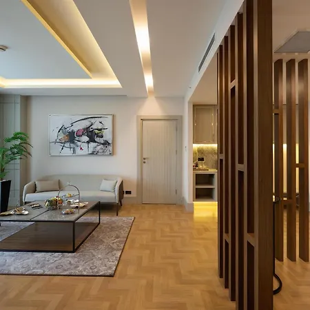 Concorde Tower & Casino 5*