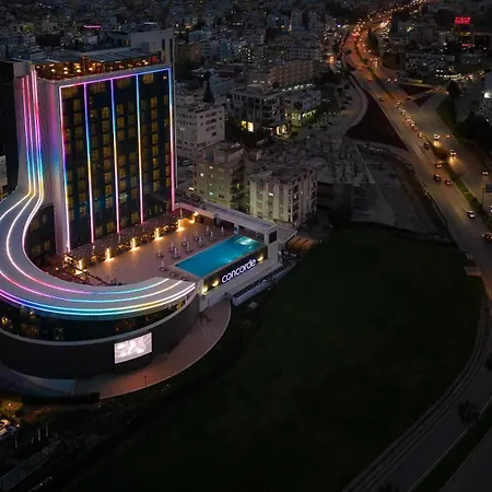 Concorde Tower & Casino 5* ניקוסיה