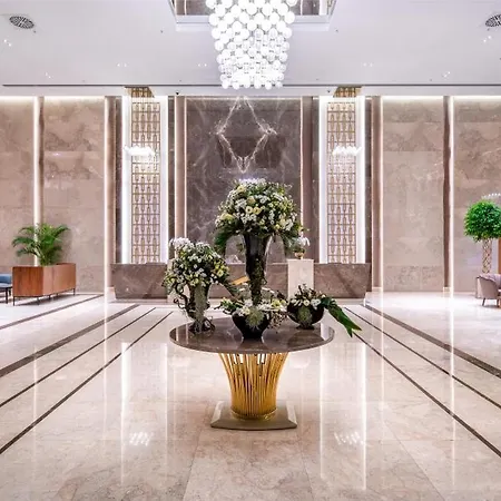 Concorde Tower & Casino Hotel 5*