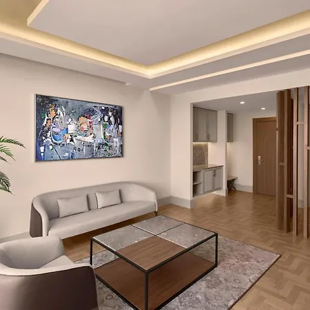 Concorde Tower & Casino Otel 5*