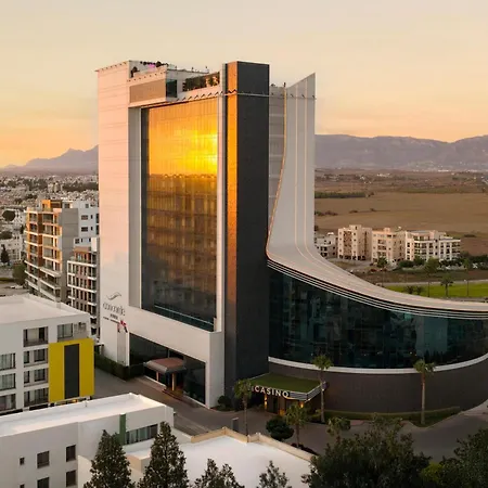Otel Concorde Tower & Casino 5*
