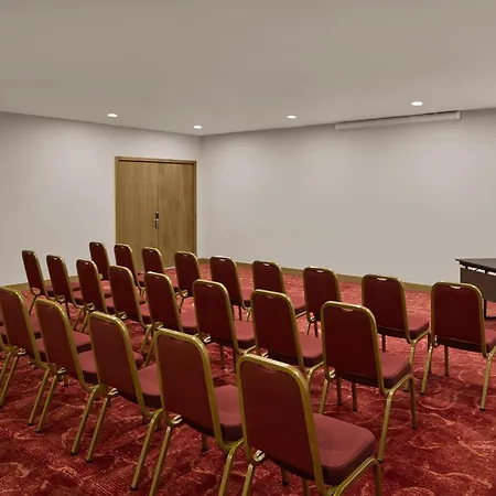 Otel Concorde Tower & Casino 5*