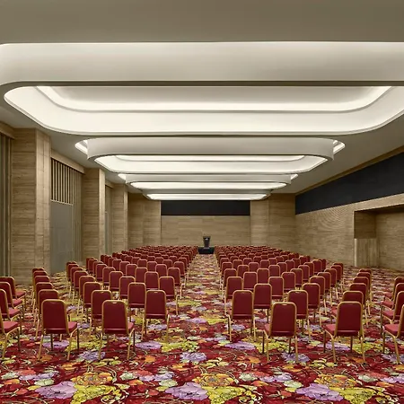 Concorde Tower & Casino 5*