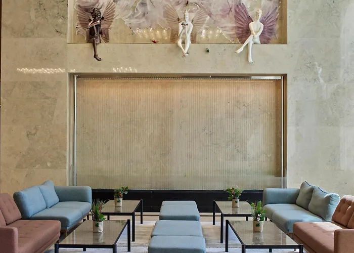 Concorde Tower & Casino Отель