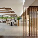 Concorde Tower & Casino Hotel 5*
